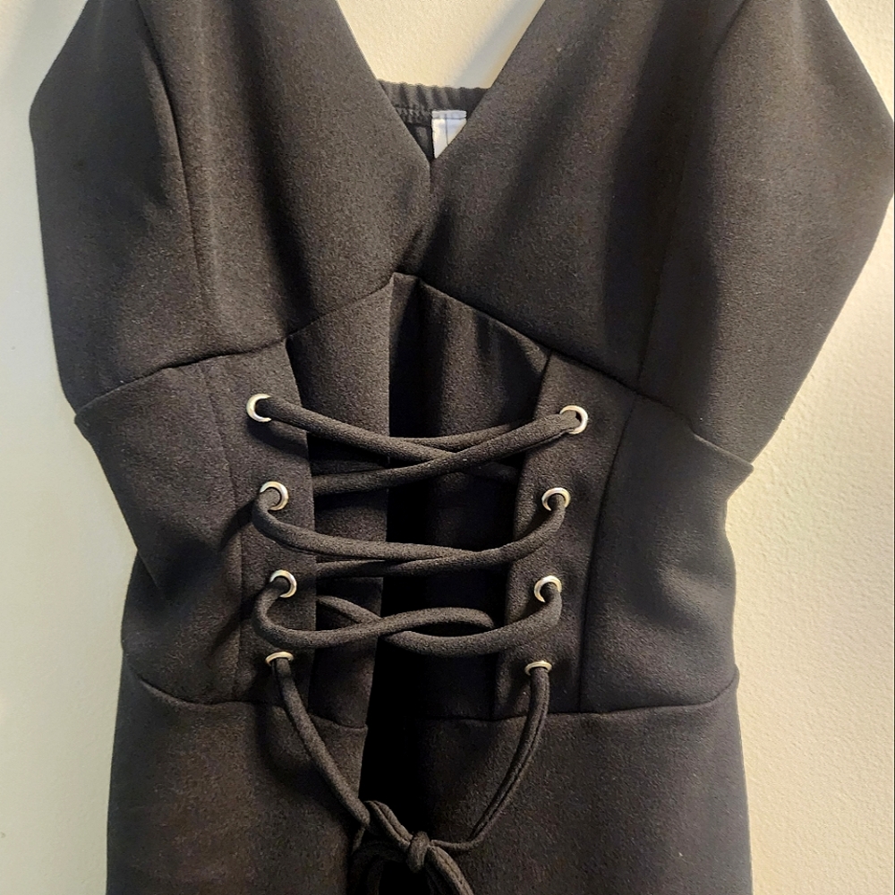 Cherry Mellow Black Corset Midi Dress Size Medium